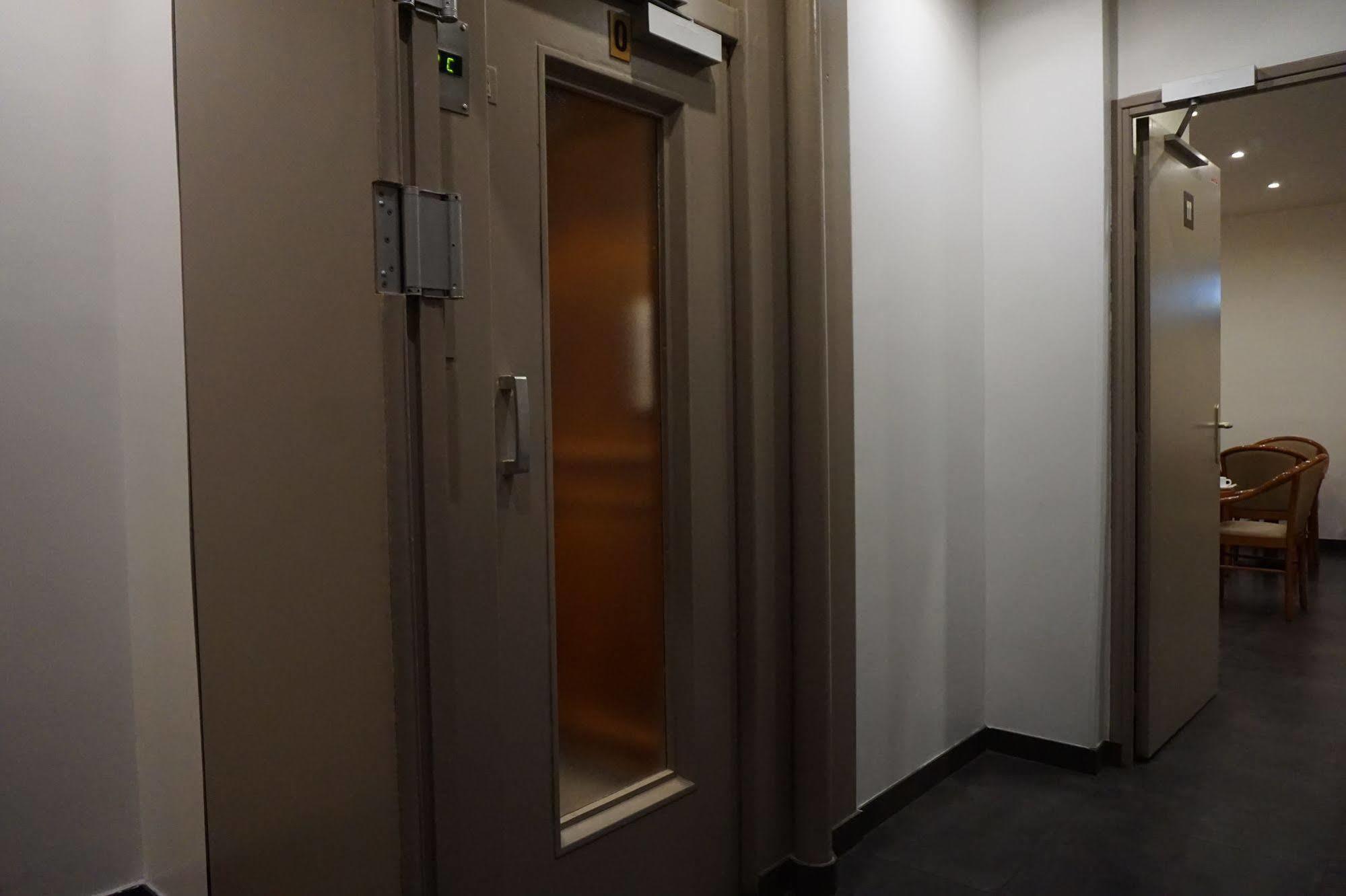 Hotel Liege Strasbourg París Exterior foto